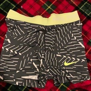 Nike Dri-Fit Shorts💚🖤🤍